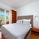 Meri & Karla - Two Bedroom With Balcony And Bridge View Dubrovnik