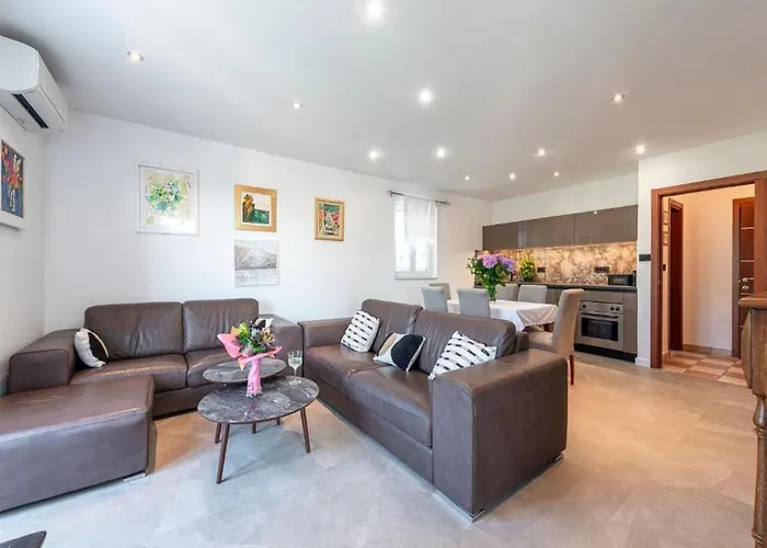 Apartament Meri & Karla - Two Bedroom With Balcony And Bridge View Dubrownik